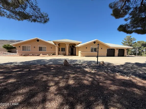 601 Shadow Mountain Dr, Kingman, AZ 86409