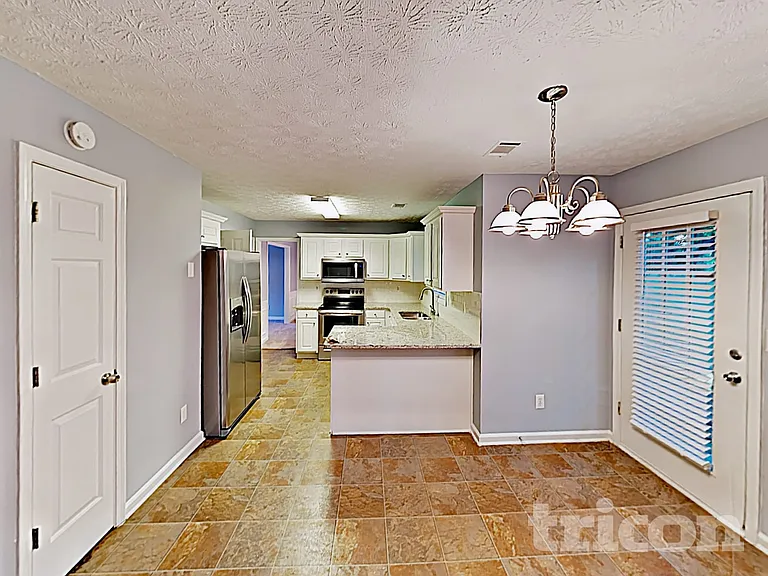 2395 Sailor Ln — Photo 6