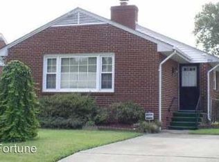 660 49th St, Newport News, VA 23607