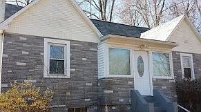 4th image of 552 Lake Shore Dr