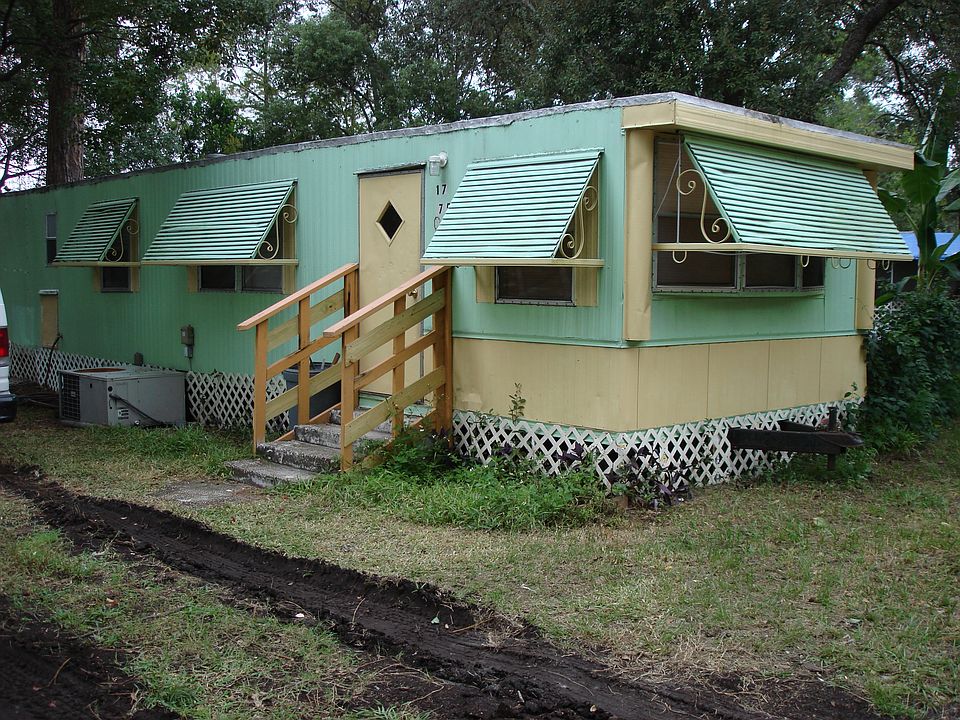 1st image of 1775 Holliday Dr