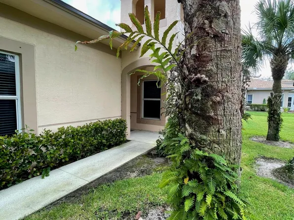 1833 Pelican B2 Drive #2, Fort Pierce, FL 34982