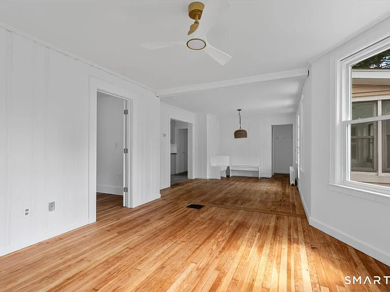 21 Green St — Photo 6