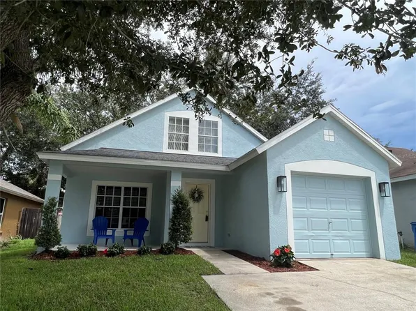 317 Summer Sails Dr, Valrico, FL 33594