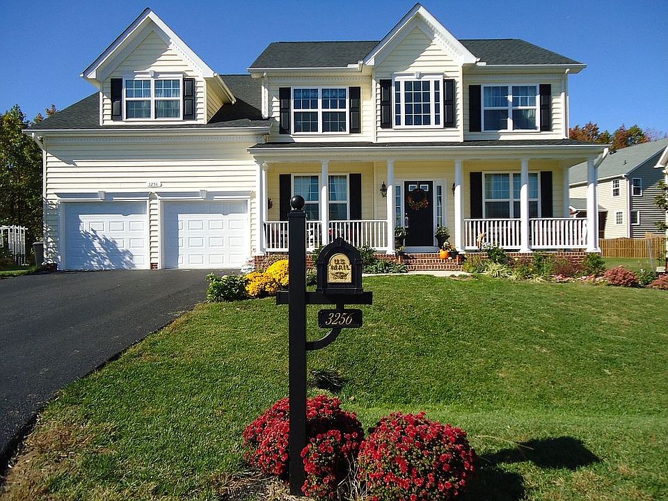 Beautiful Colonial