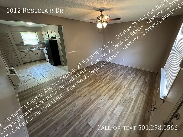 1012 Roseclair Dr — Photo 3