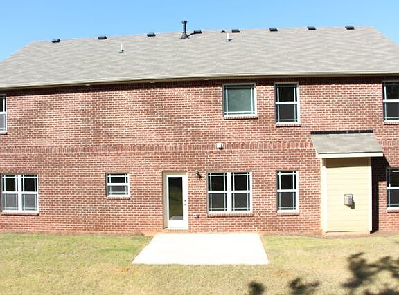 4th image of 153 Tapestry Dr