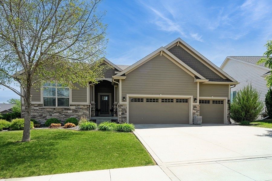 1st image of 9266 Ironwood Dr