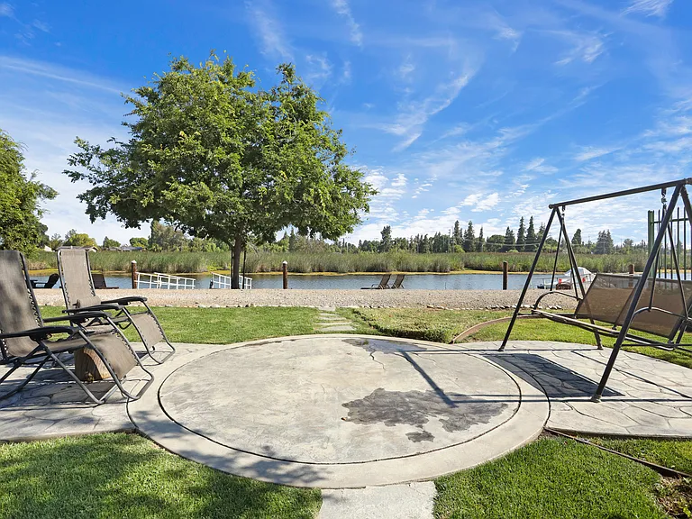 6687 Brook Falls Cir — Photo 8