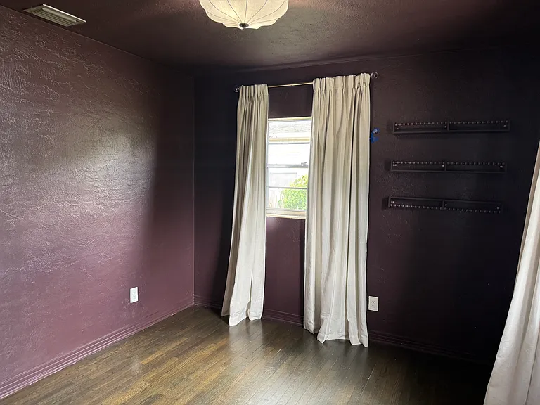 859 Canovia Ave — Photo 24