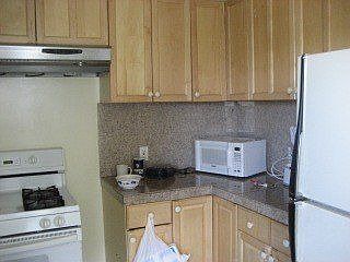 3rd image of 376 San Diego Ave