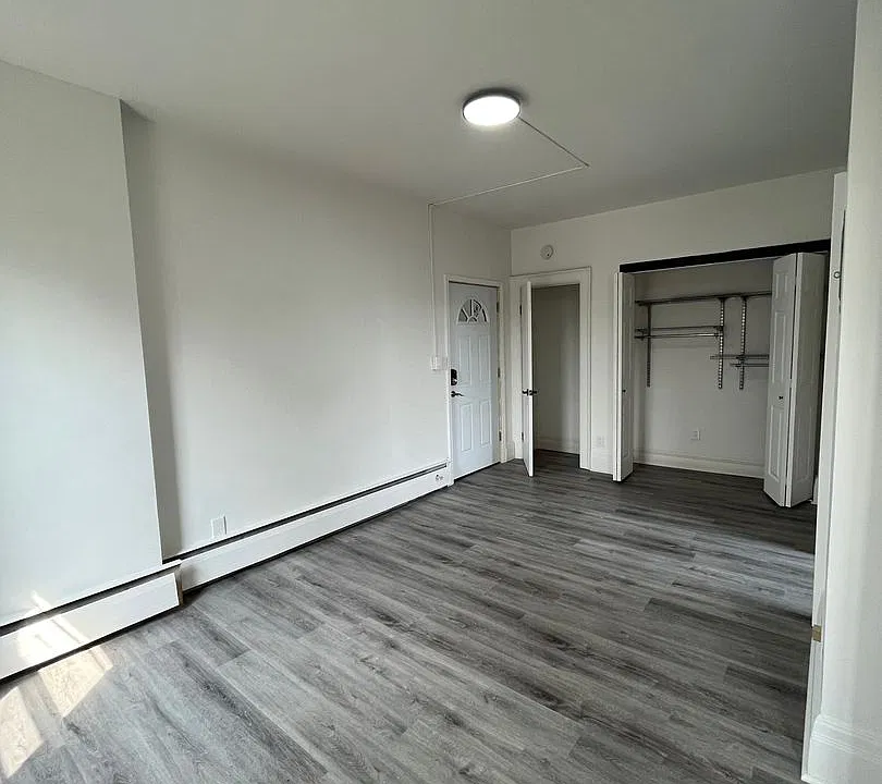 26 Irving Pl