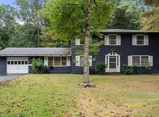 39 Harrington Rd, Framingham, MA 01701