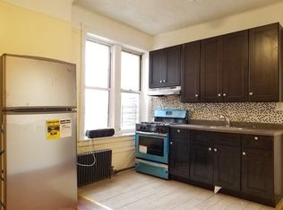 153 Miller Ave APT 3R, Brooklyn, NY 11207