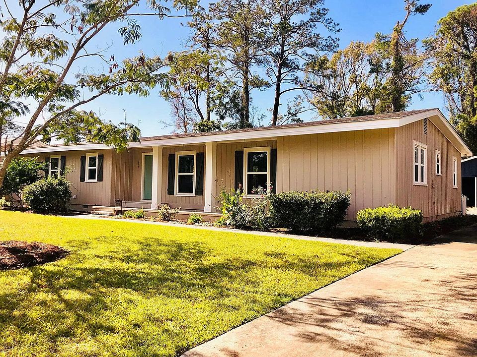 1st image of 214 Rochelle Dr