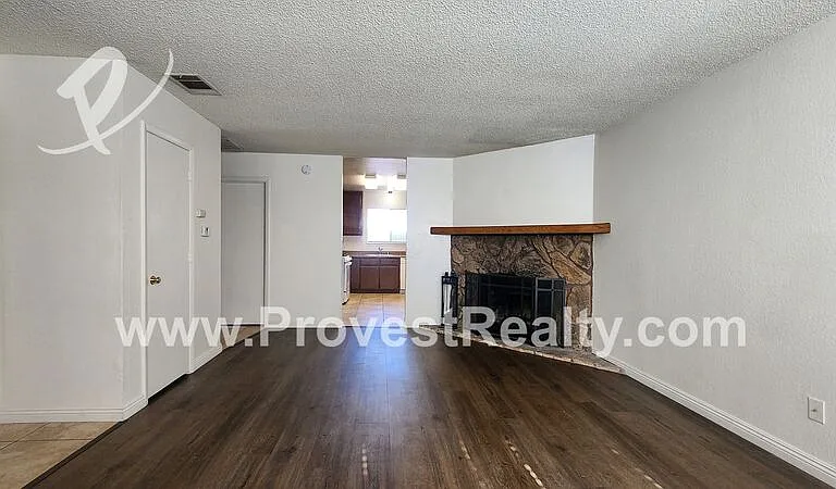 21777 Panoche Rd #5 — Photo 5