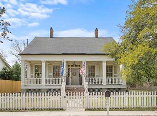 904 Main St, Madisonville, LA 70447