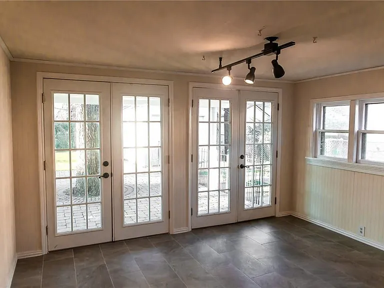 1325 Smilax Ave — Photo 9
