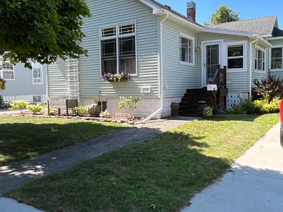 2nd image of 120 E Mirre St
