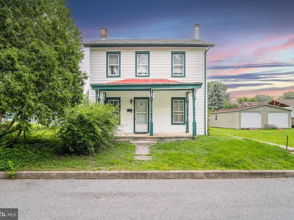 614 W Front St, Marietta, PA 17547