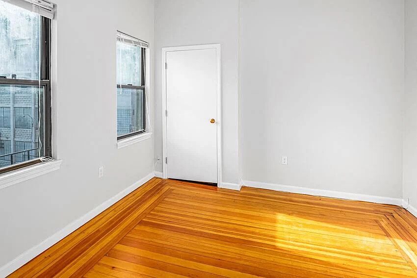 1st image of 790 Main St APT 7