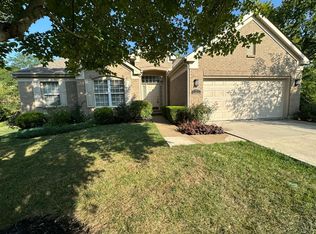 1249 Misty Lake Ln, Batavia, OH 45103
