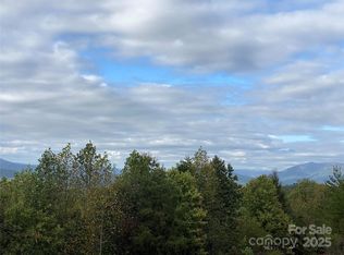 860 Redwood Dr, Marion, NC 28752