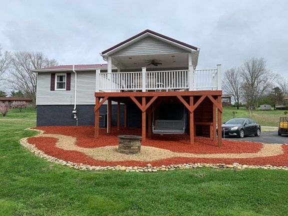 2nd image of 1540 Meadow Run Dr