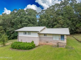 703 James Ave, Wiggins, MS 39577