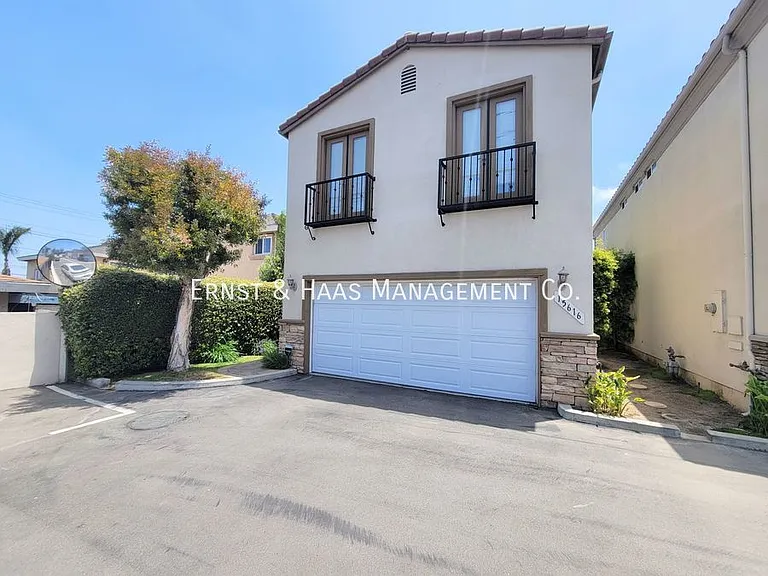 15616 Firmona Ave — Photo 1