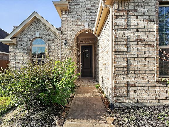 4th image of 3626 Pasteur Ln
