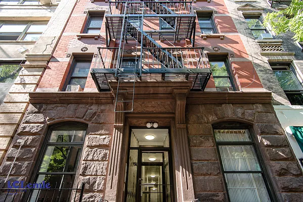 Rented by LC Lemle Real Estate Group | media 12