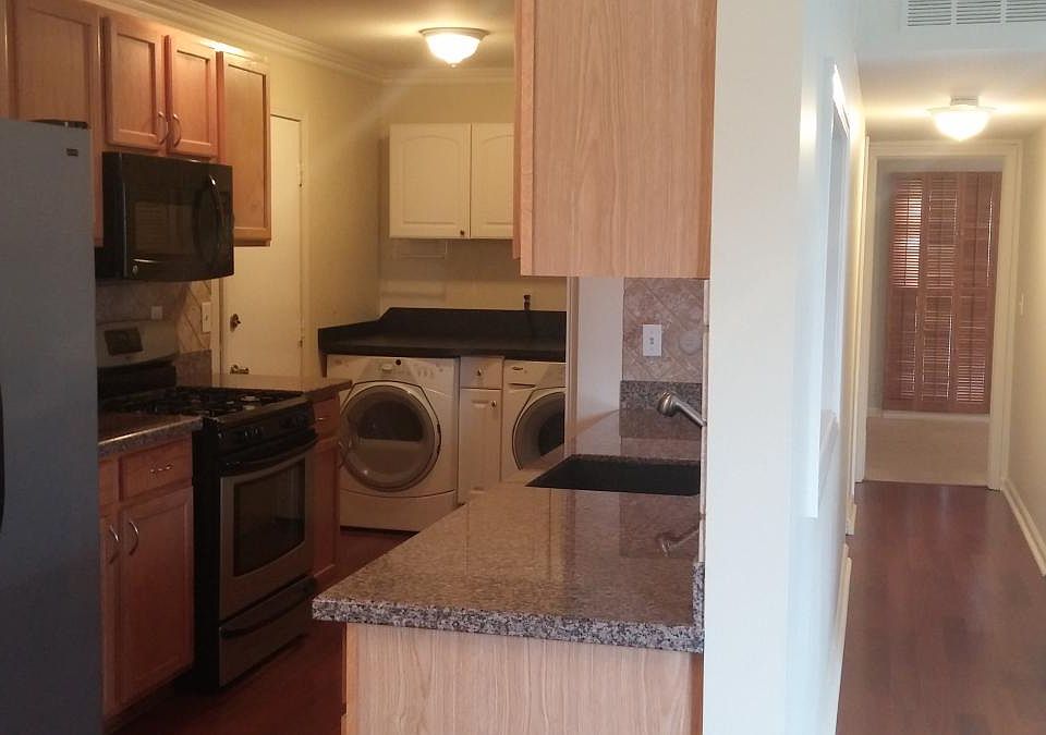 1st image of 23649 Stonehenge Blvd #1