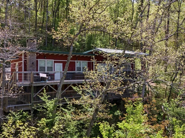 1135 Lake Dr, Logan, AL 35098