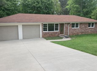 683 Rothell Rd, Toccoa, GA 30577