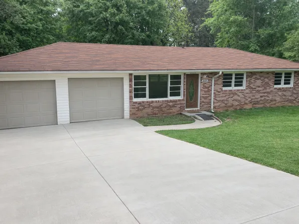 683 Rothell Rd, Toccoa, GA 30577