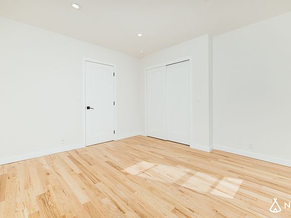 5th image of 192 Rockaway Ave APT 7