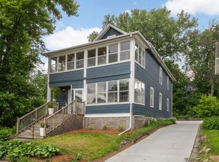 198 Robie St W, Saint Paul, MN 55107