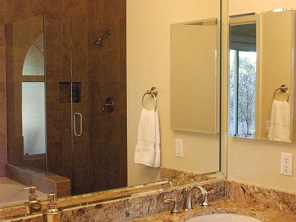 3rd image of 6422 W Irma Ln