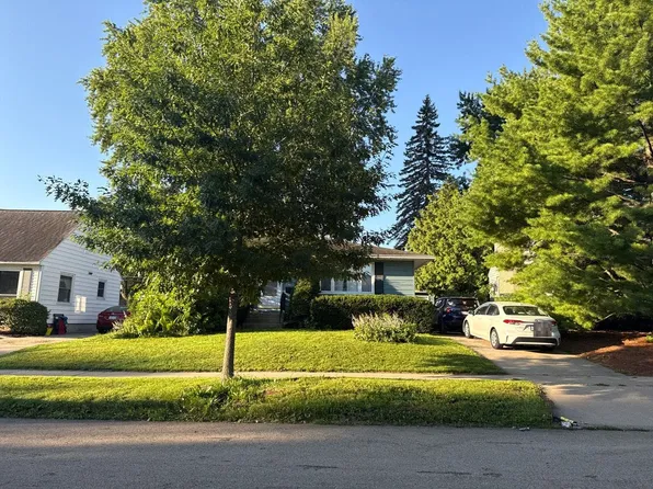 922 13th St SE, Rochester, MN 55904
