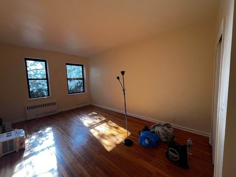 1st image of 418 E 88th St APT 2G