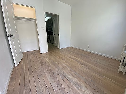 2nd image of 116 Bedford Ave APT 2R