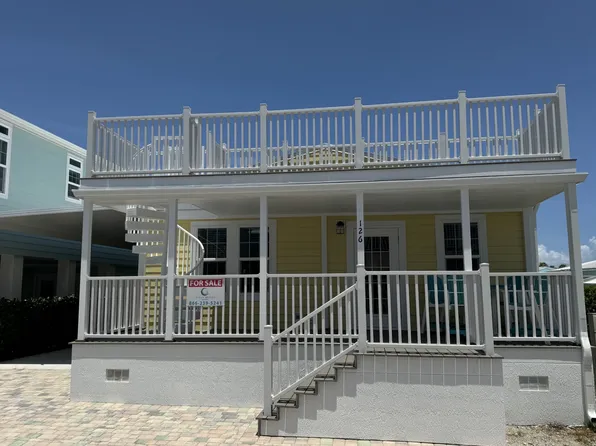 126 NE Bay Dr #126, Jensen Beach, FL 34957