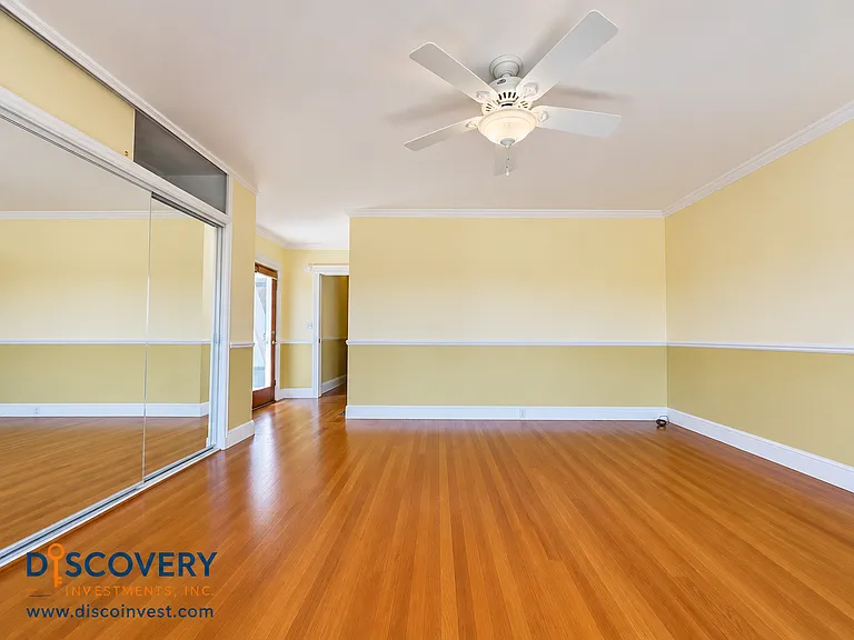 327 San Carlos Ave — Photo 43