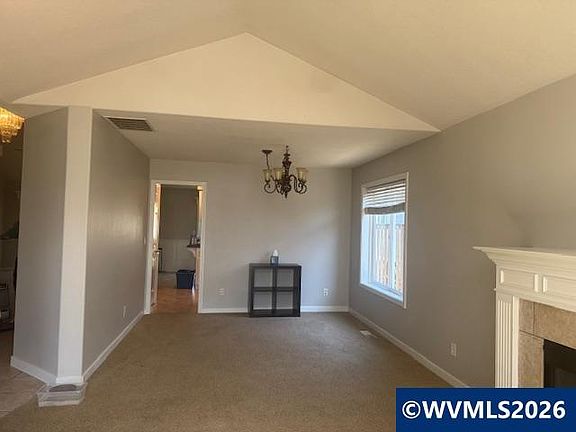 4th image of 1405 Independence Ave