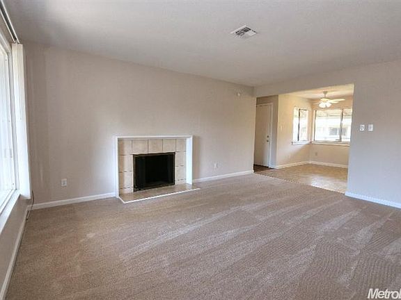 4th image of 4432 Forest Pkwy