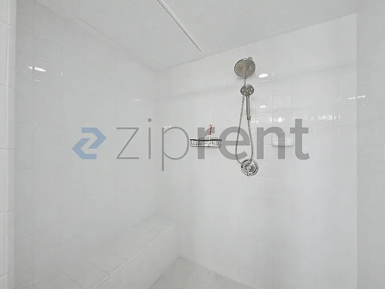 300 E 4th St #407 — Photo 31