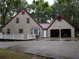 10990 N Old Wire Rd, Rogers, AR 72756