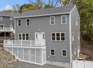 17 Upland Rd, Lynn, MA 01902