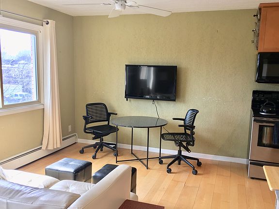 4th image of 3018 Aldrich Ave S APT 23